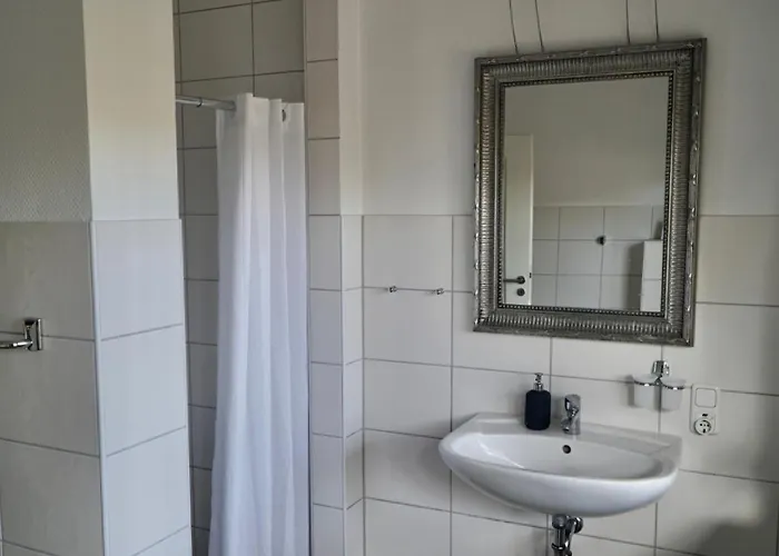 Apartment Haus Cathleen 1 *